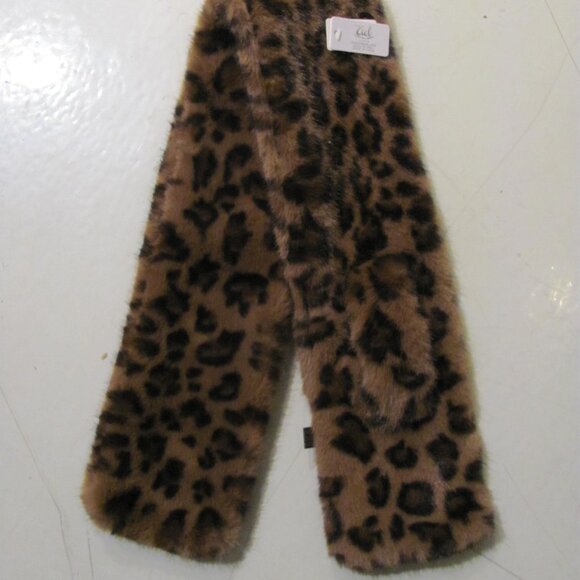 Ciel Faux Fur Collar Scarf Plush Winter Neck Warmer Cross Tie in Leopard Print - Picture 2 of 2
